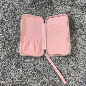 Makeup bag